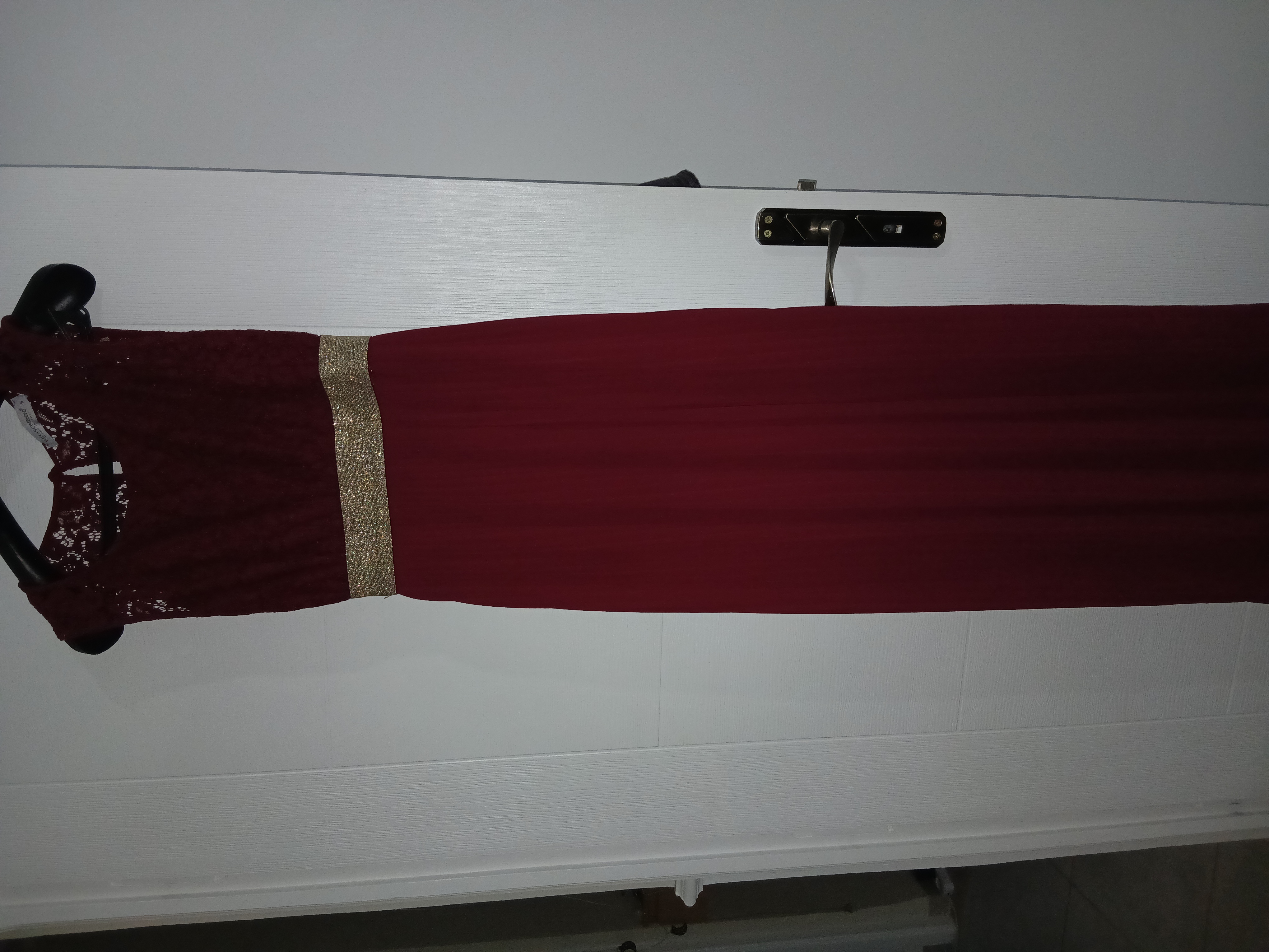 Robe bordeau